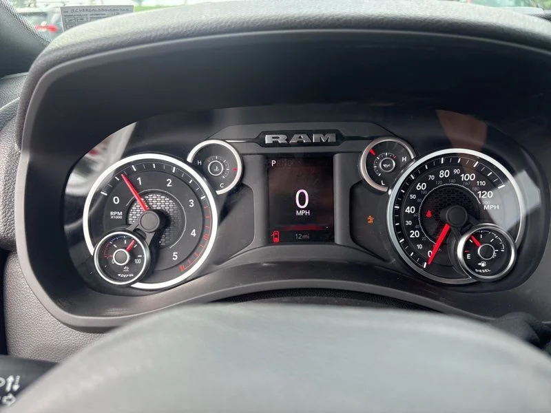 2025 RAM 2500 Tradesman - Photo 16