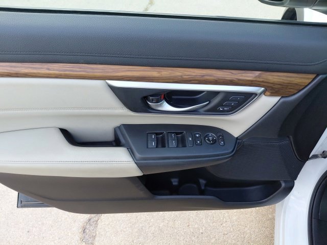 Used 2019 White Honda EX-L image 28
