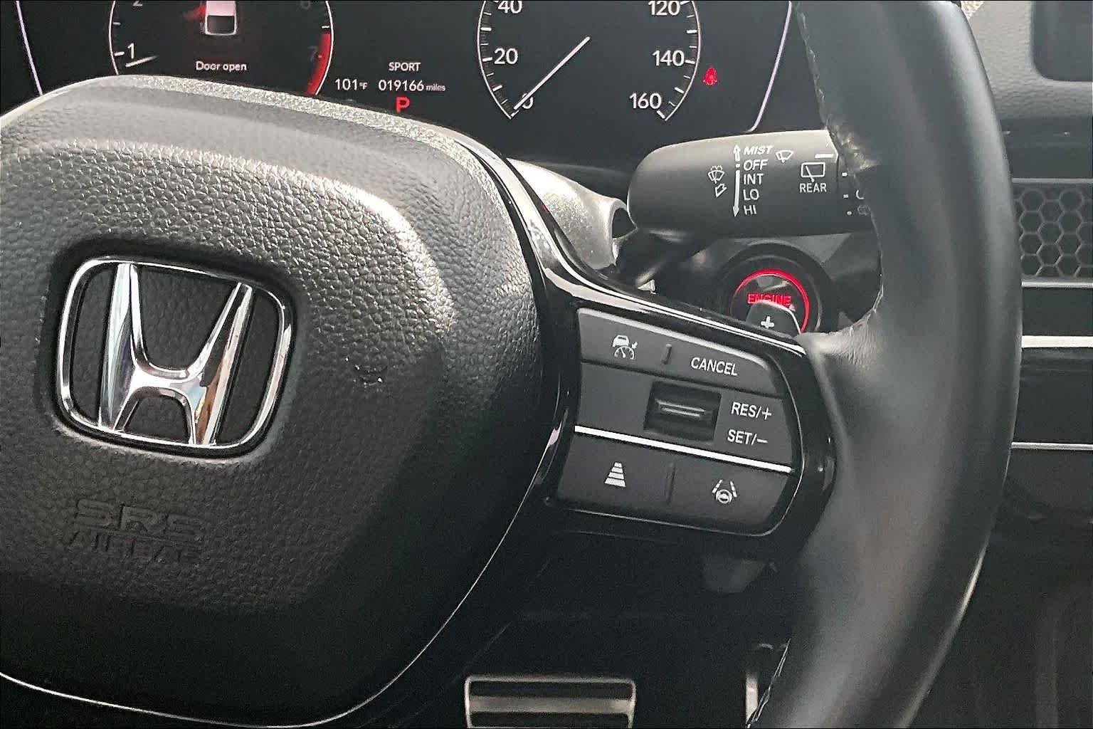 Used 2025 Sand Dune Pearl Honda Sport image 25