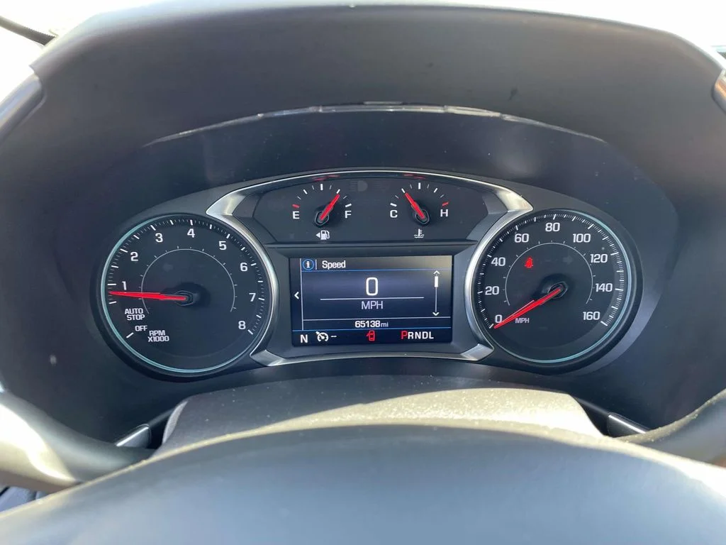 Used 2023 Sterling Gray Metallic Chevrolet LT image 21
