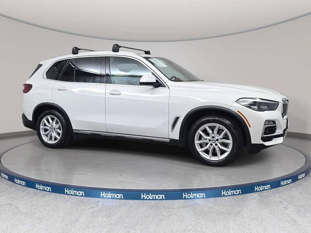 Used 2021 Alpine White BMW xDrive40i image 4