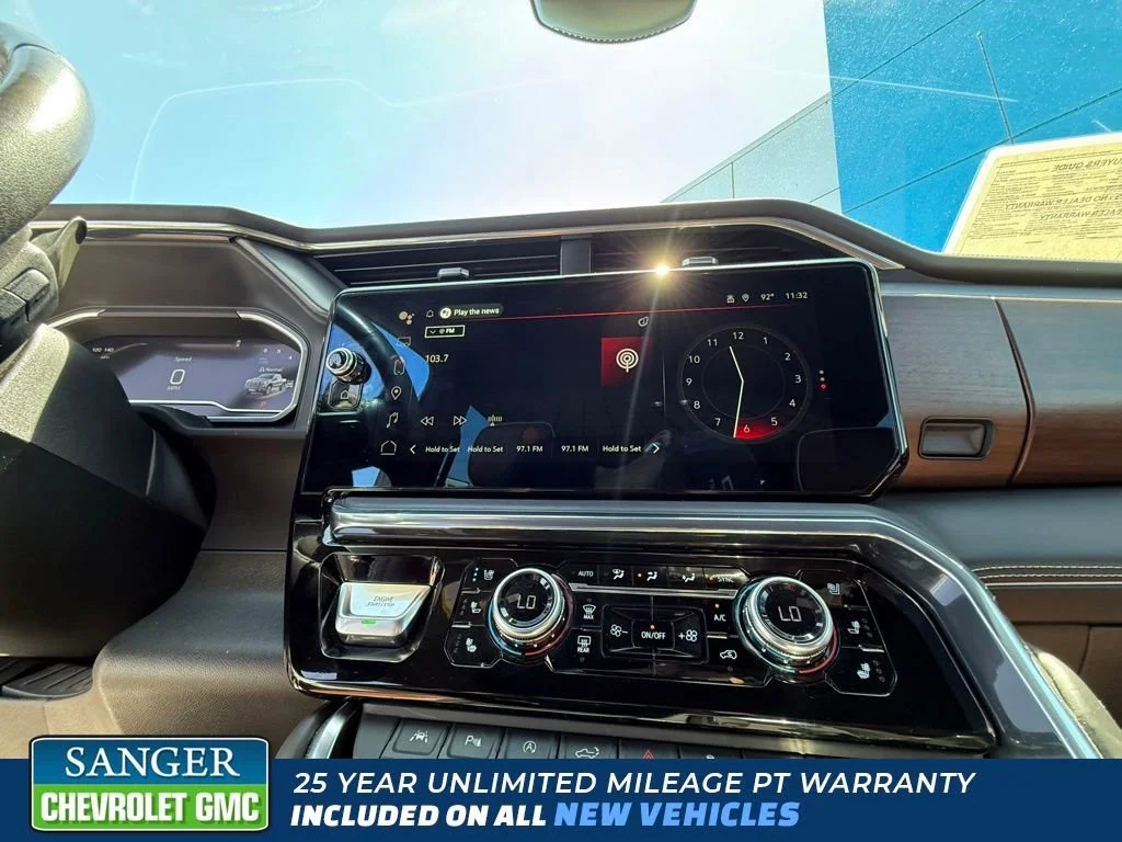 Used 2023 White Frost Tricoat GMC Denali Ultimate image 23