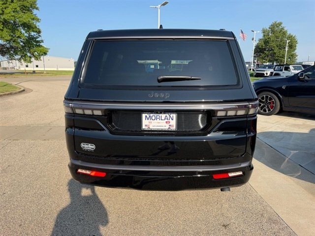 New 2026 High Gloss Black Exterior Paint Jeep Upland image 5