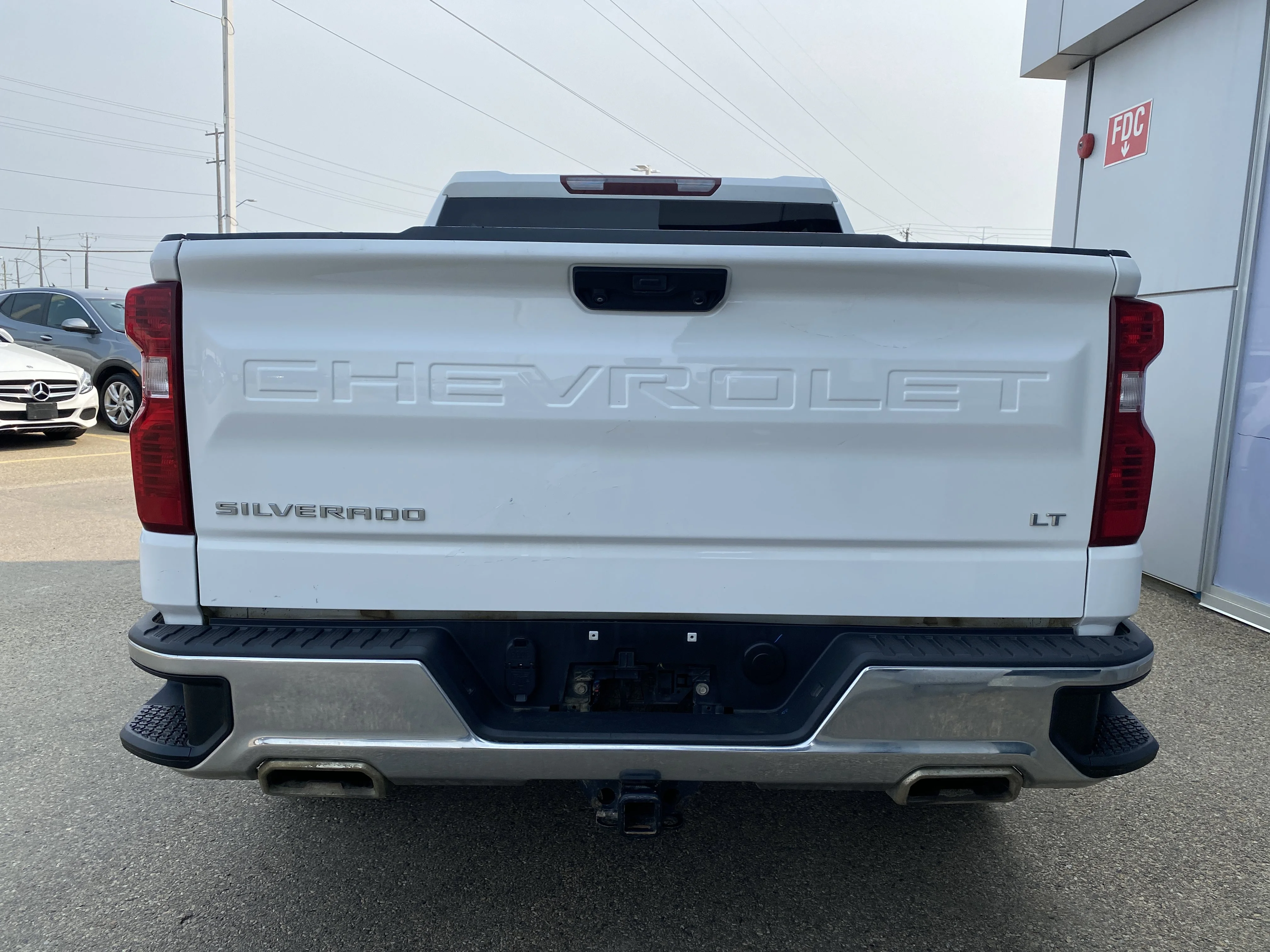 Used 2023 White Chevrolet LT Crew Cab  * Z71 OFF ROAD * HEATED SEATS * image 4