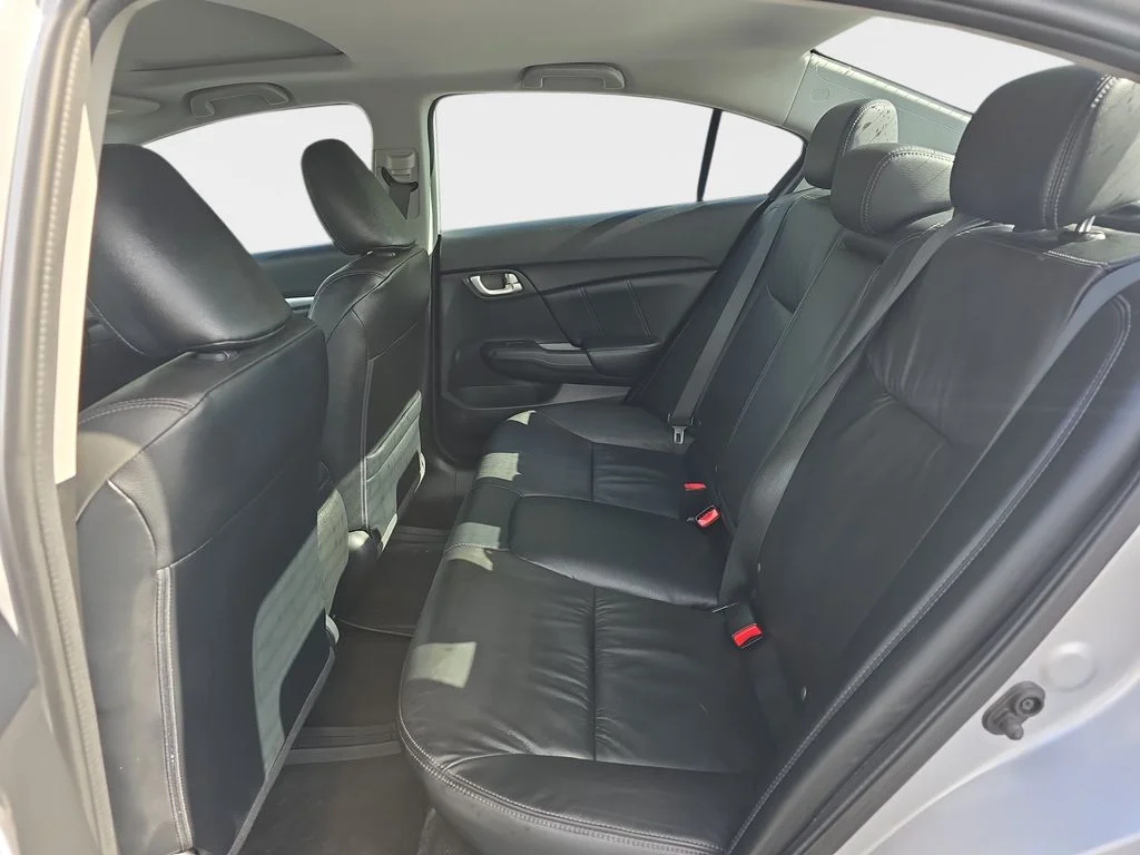 Used 2014  Honda EX-L image 16