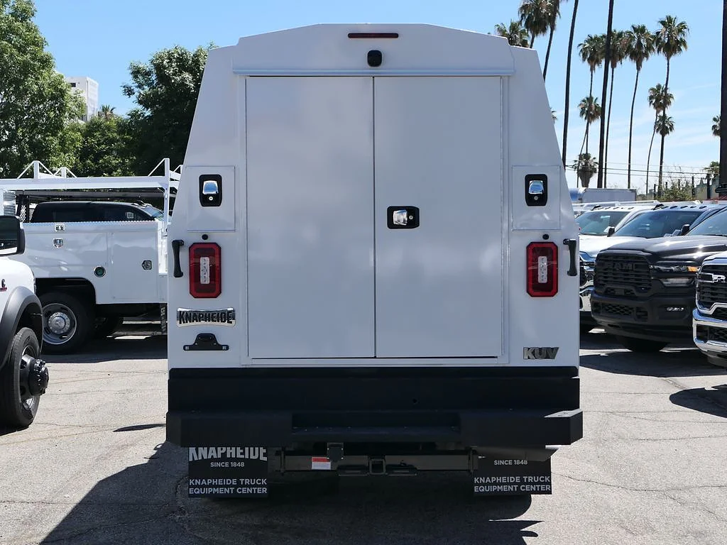New 2026 Bright White Clearcoat RAM Tradesman image 4