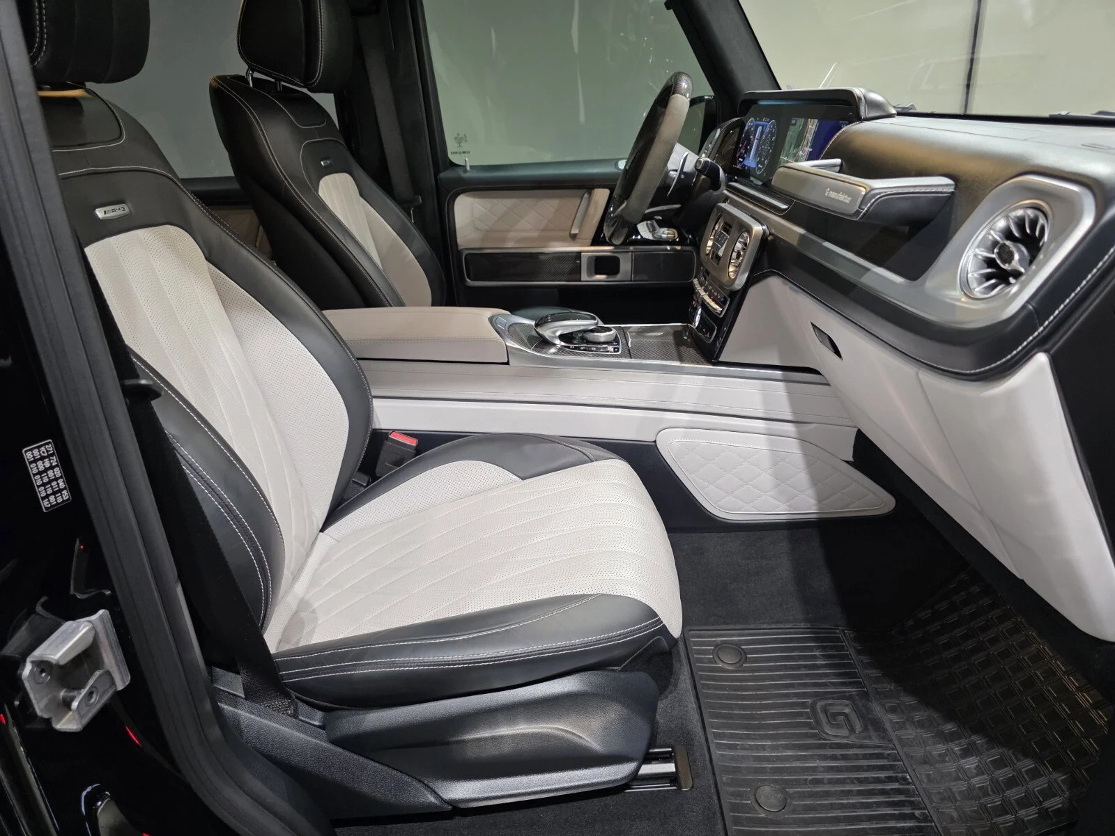 Used 2021 Black Mercedes-Benz AMG® G 63 image 22