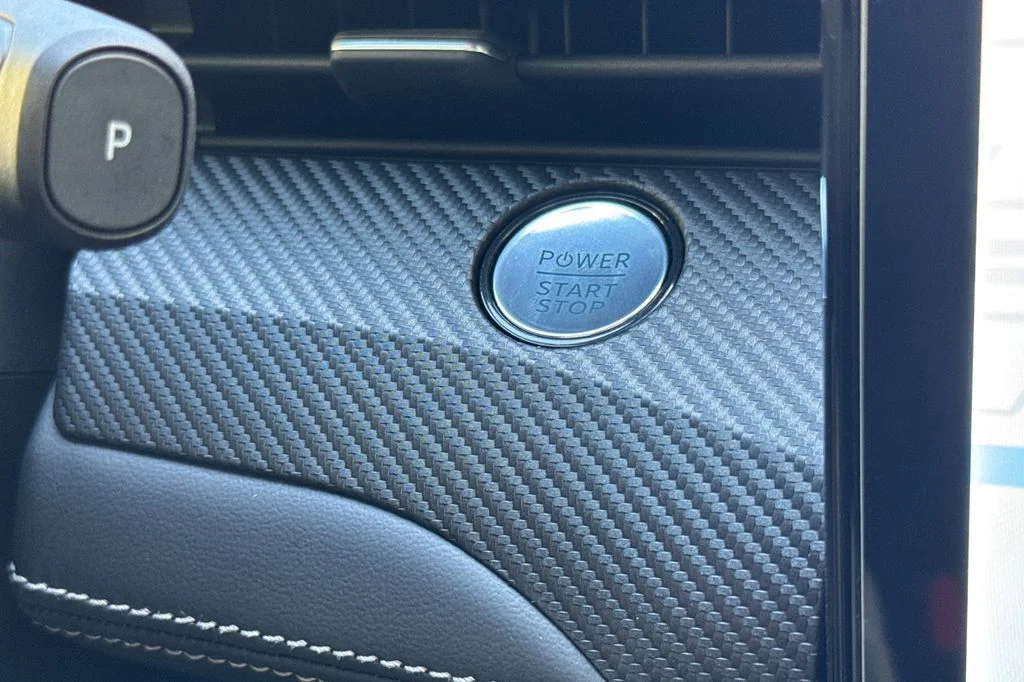 New 2026 White Metallic Ford Premium image 23