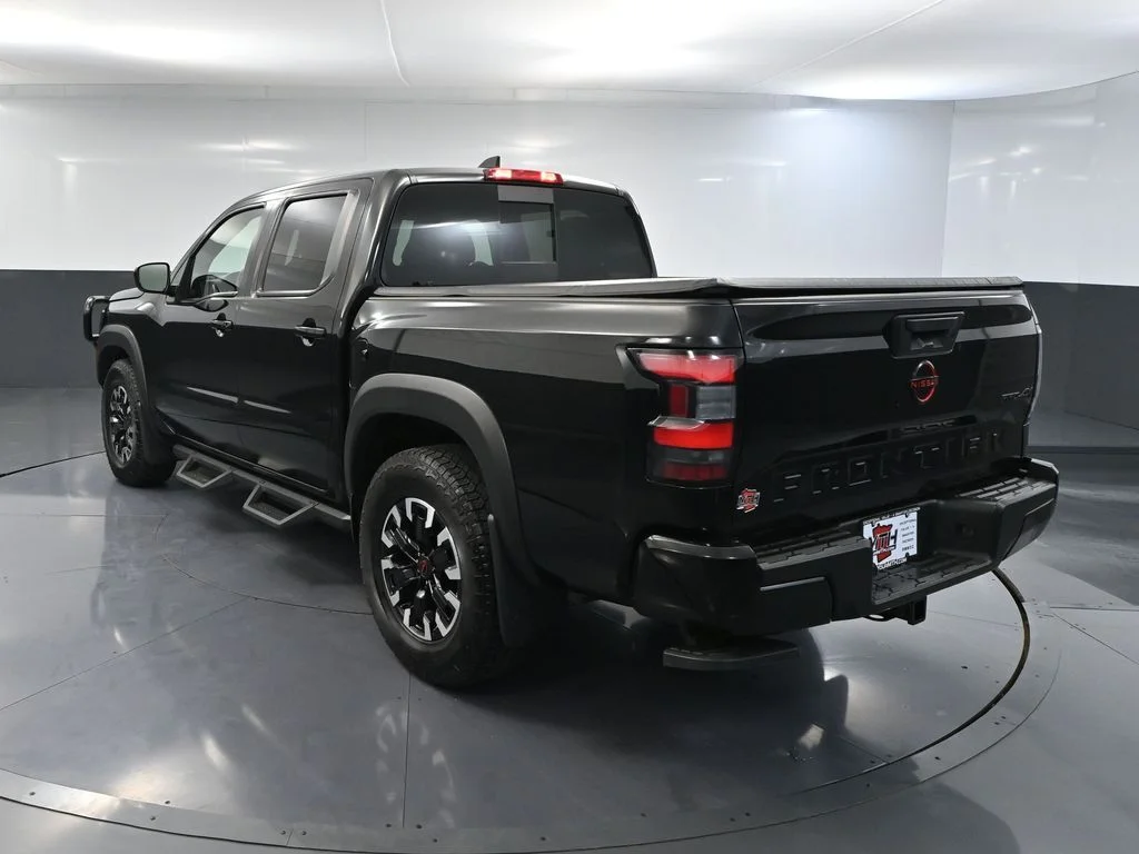 Used 2023 Black Nissan PRO-4X image 8