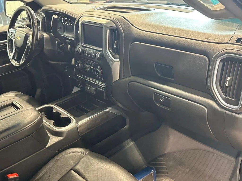 Used 2021 Cherry Red Tintcoat Chevrolet LTZ image 36