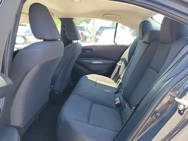 2023 Toyota Corolla LE - Photo 15