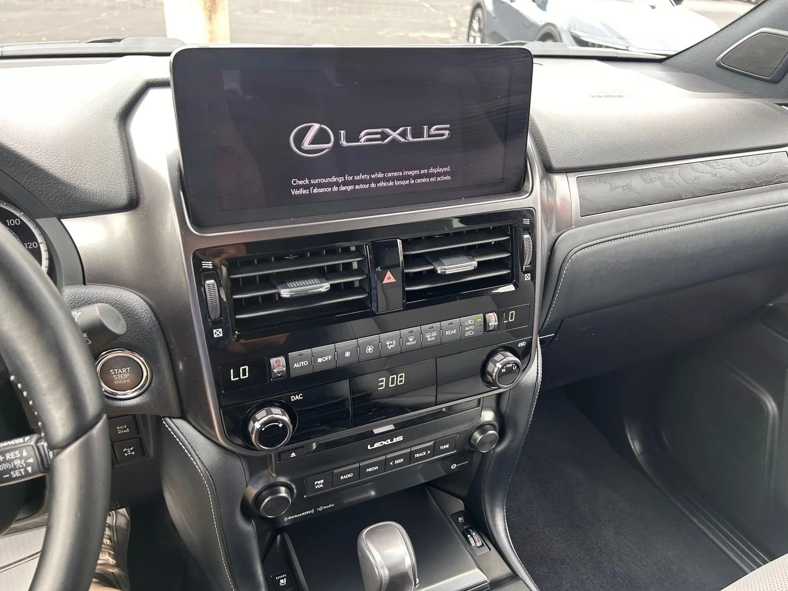 Used 2023 Black Lexus 460 image 13
