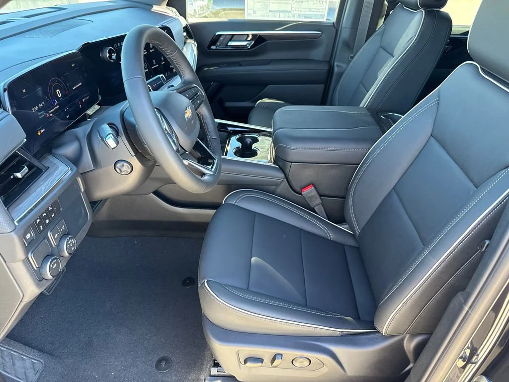 New 2026 Dark Ash Metallic Chevrolet Premier image 15