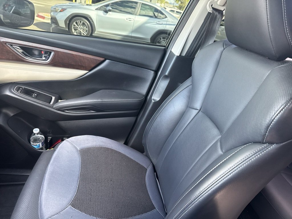 Used 2022 Black Subaru Touring image 23