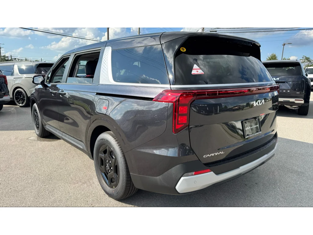 New 2027 Gry Kia LX image 25
