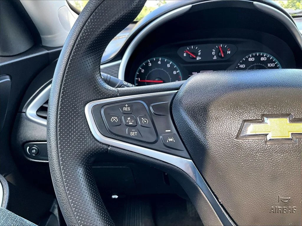 Used 2024 Blue Chevrolet LT image 12