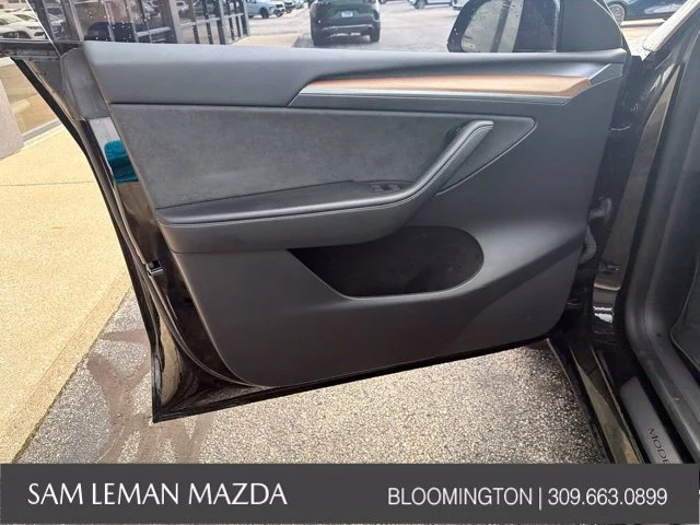 Used 2023 Black Tesla Long Range image 17