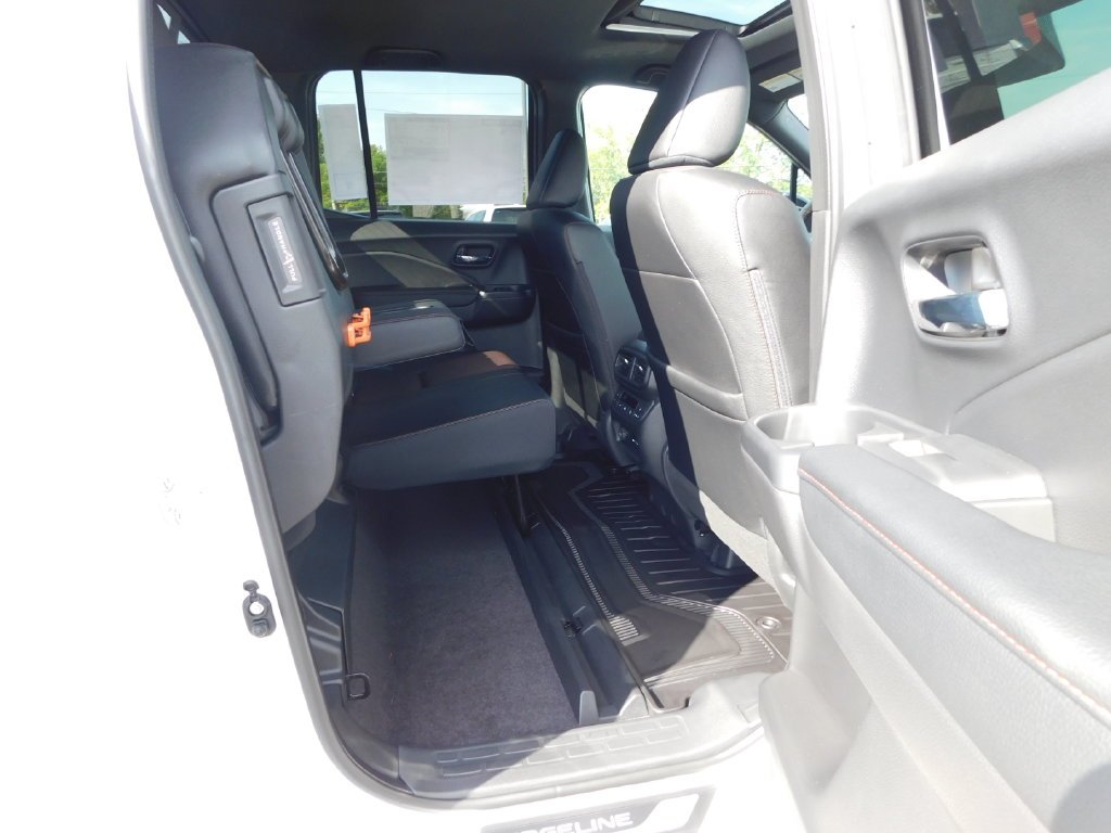 New 2026 Platinum White Pearl Honda Black Edition image 26