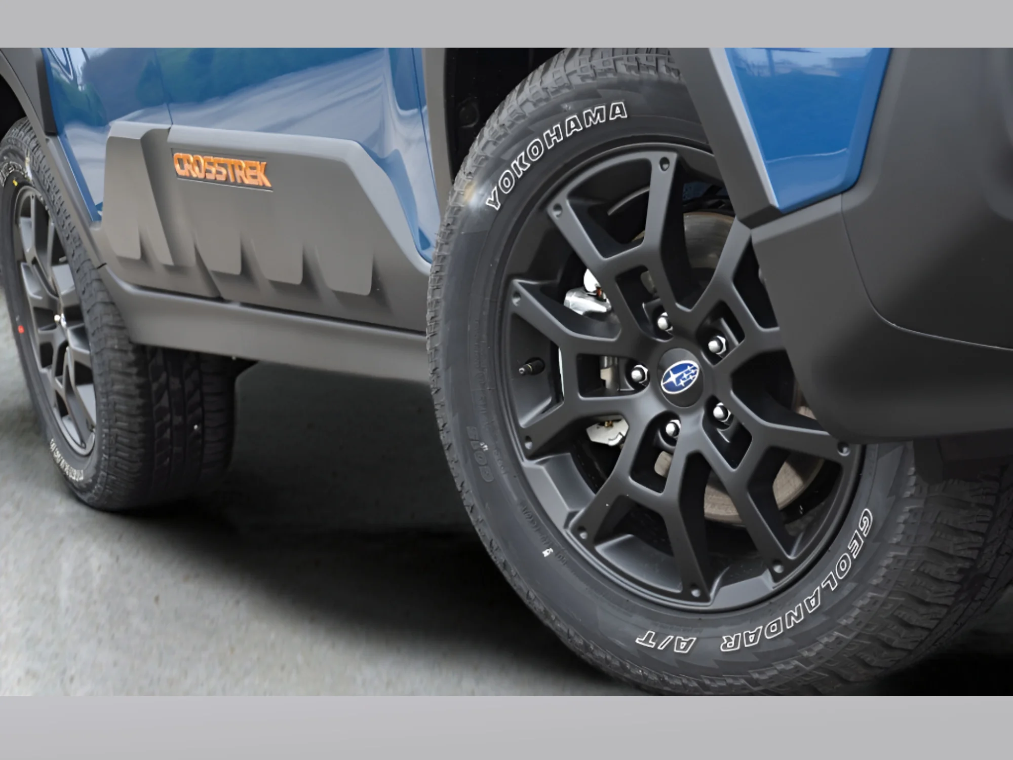 Used 2026 Geyser Blue Subaru Wilderness image 9