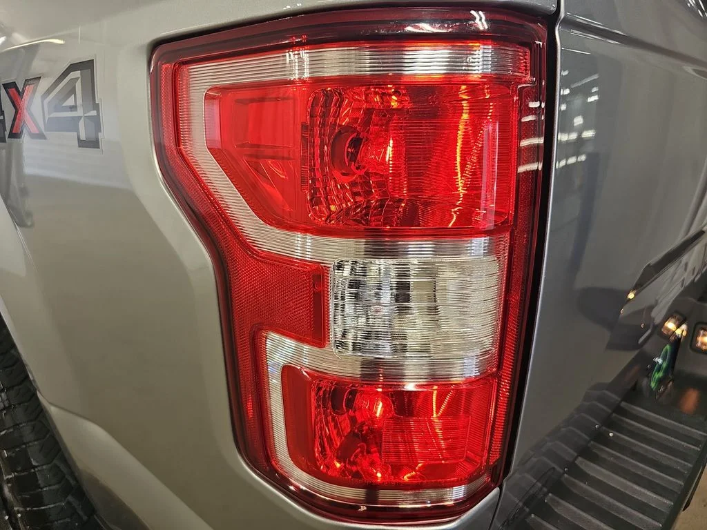 Used 2020 Silver Ford XLT image 38