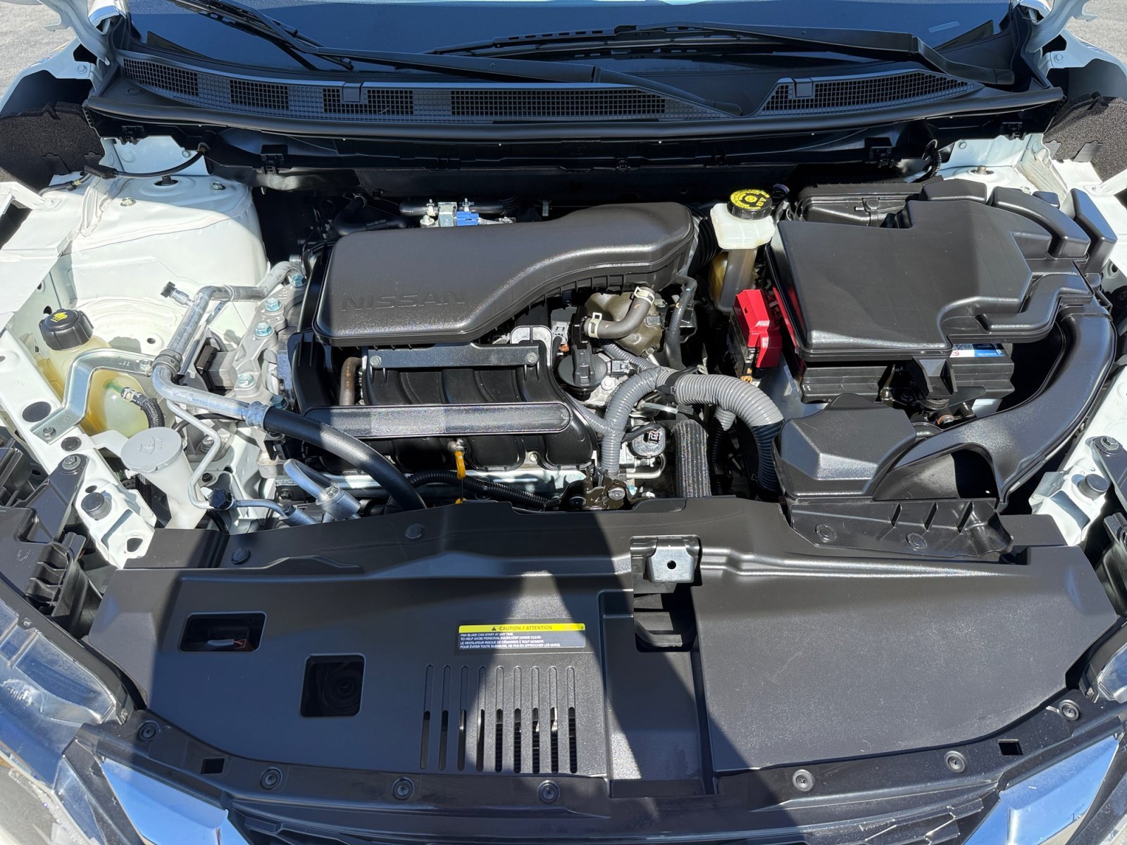 Used 2021 Pearl White Tricoat NISSAN SV image 20