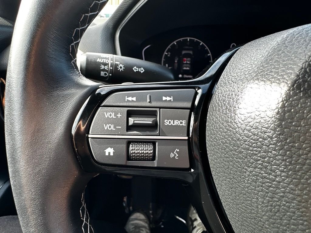 Used 2023  Honda Sport image 29