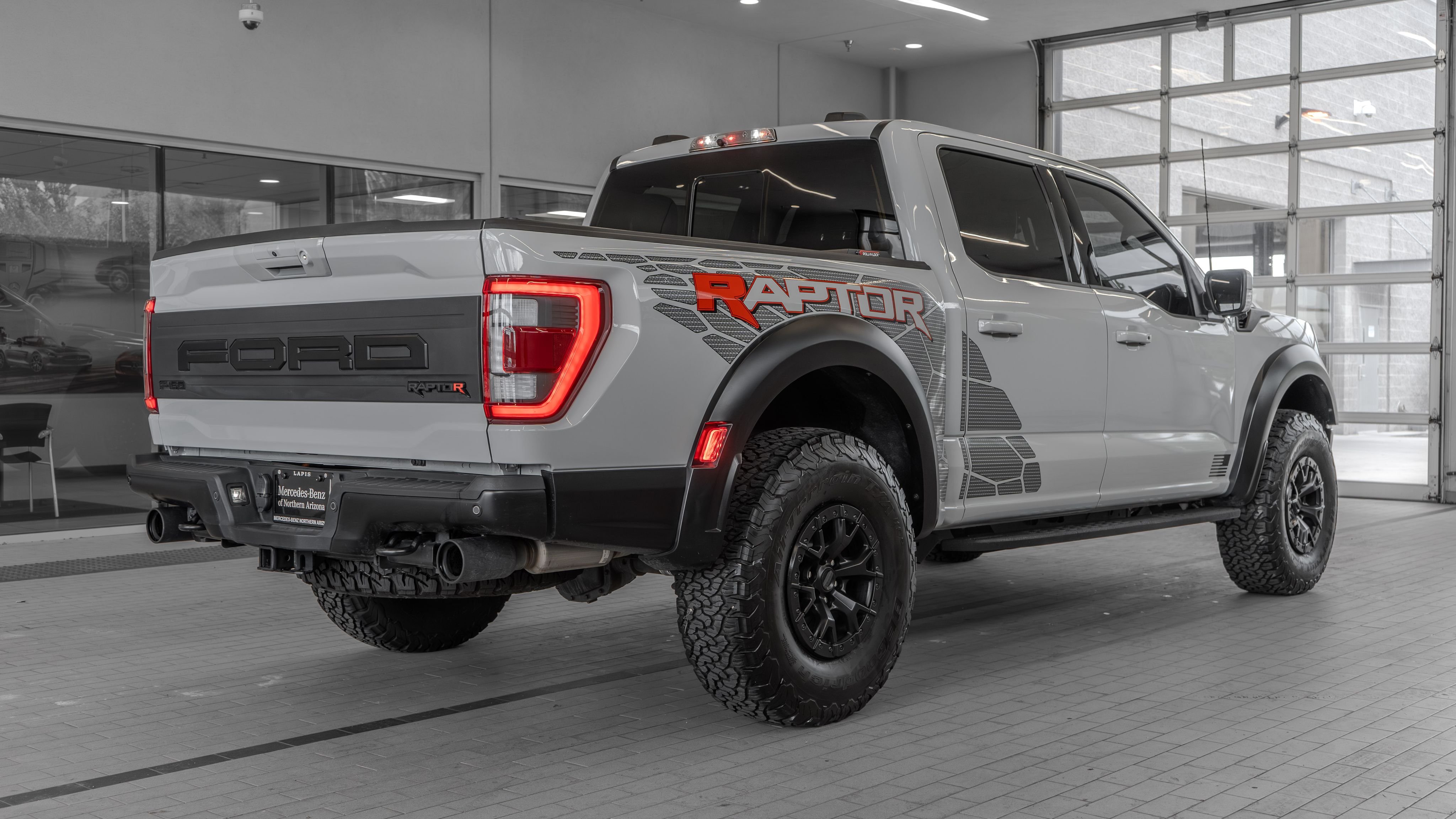 Used 2023 Avalanche Ford Raptor image 29