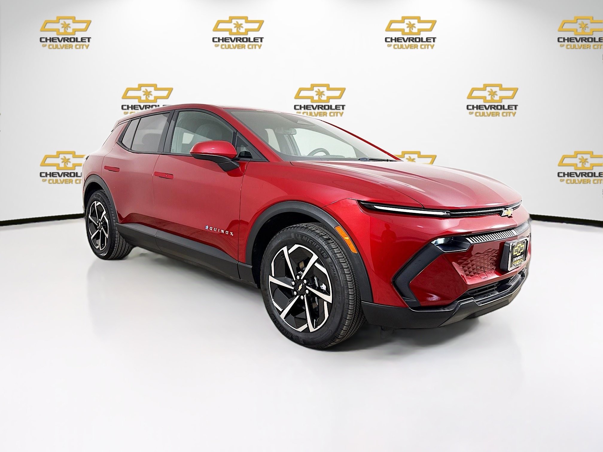 2025 Chevrolet Equinox EV 1LT FWD's photo