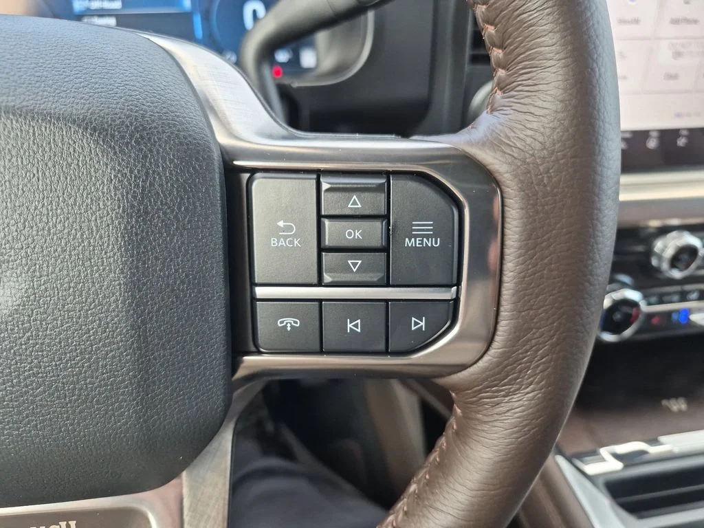 New 2026 Glacier Gray Metallic Tri-Coat Ford F-350® King Ranch® image 33