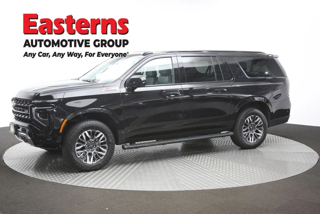 Used 2025 Black Chevrolet Z71 image 62