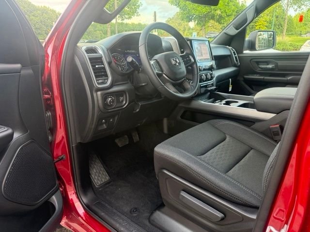 New 2026 Molten Red Pearl-Coat Exterior Paint RAM Express image 13
