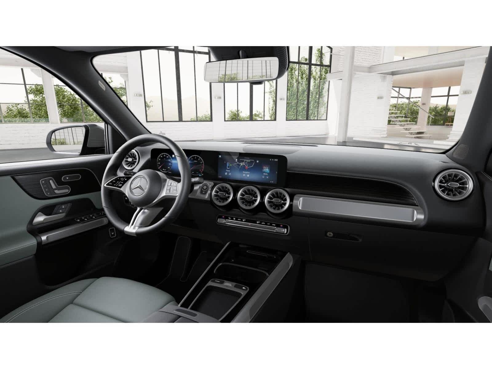 Used 2026 Mountain Grey Metallic Mercedes-Benz GLB 250 image 6