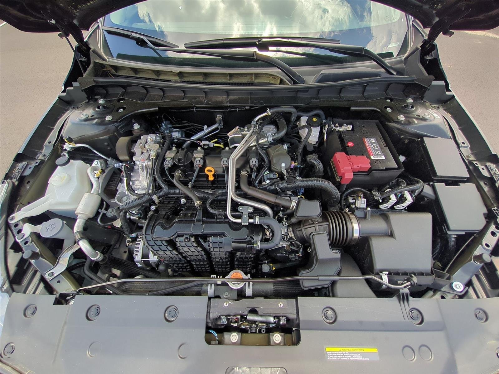 Used 2025 Super Black Nissan SL image 40