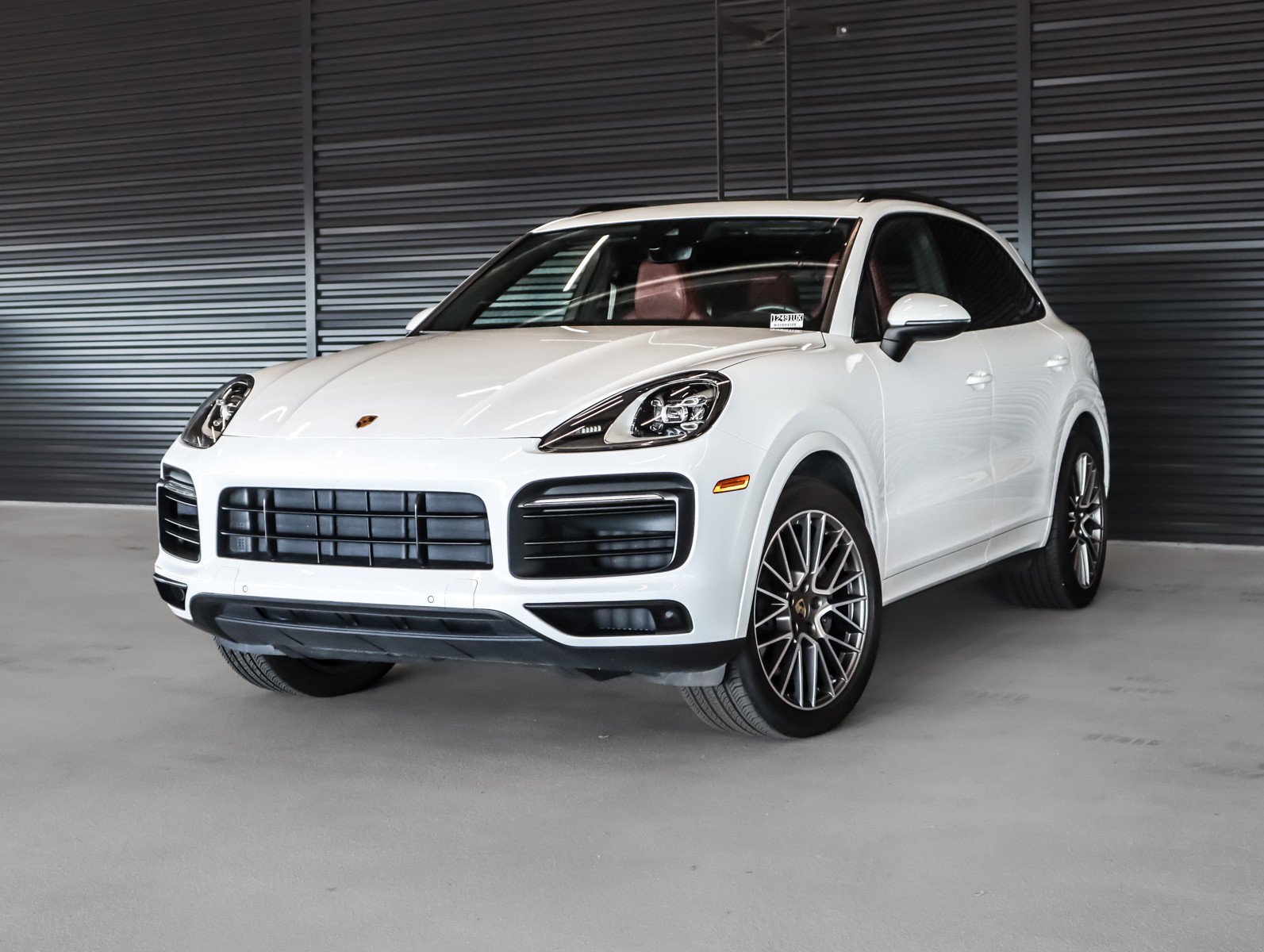2023 Porsche Cayenne Platinum Edition