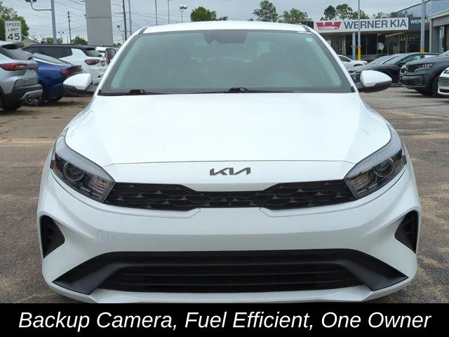 Certified Used 2024 White Kia LXS image 9