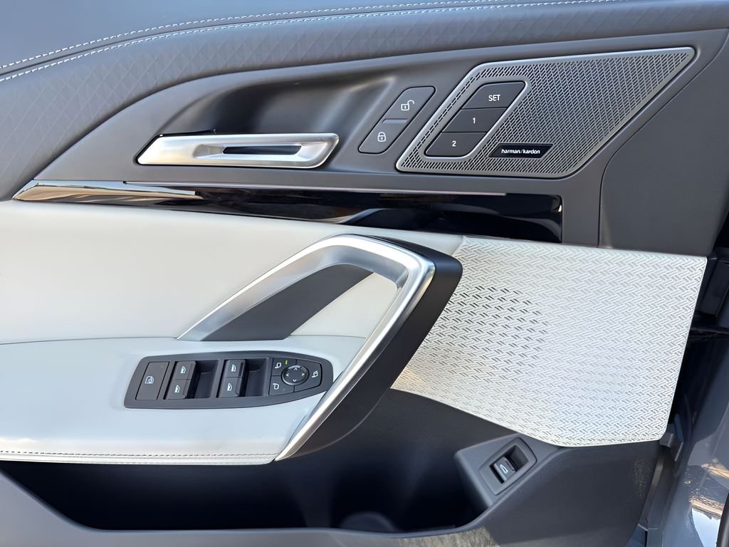 New 2026 Storm Bay Metallic BMW xDrive28i image 12