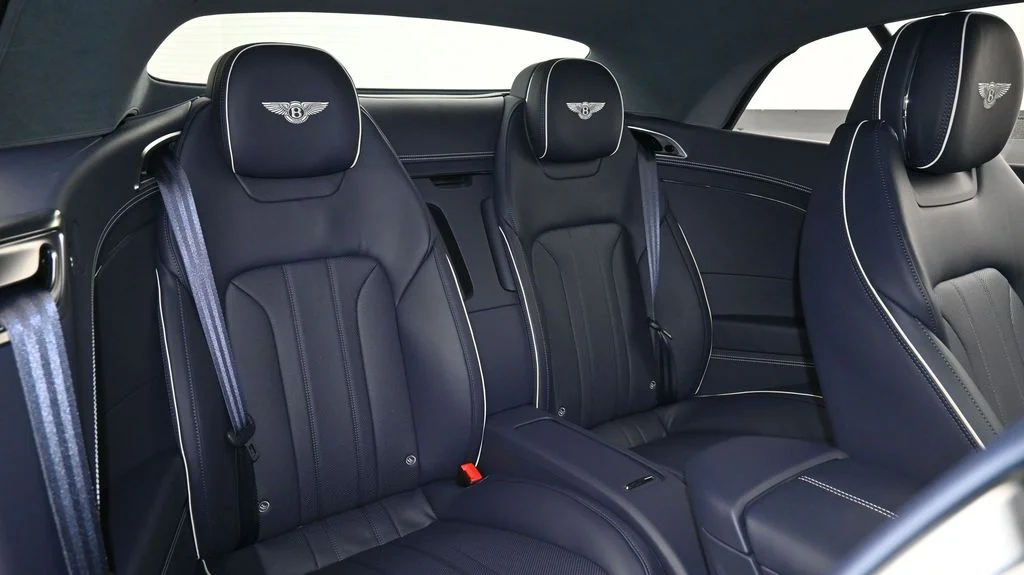 New 2026 White Bentley  image 12
