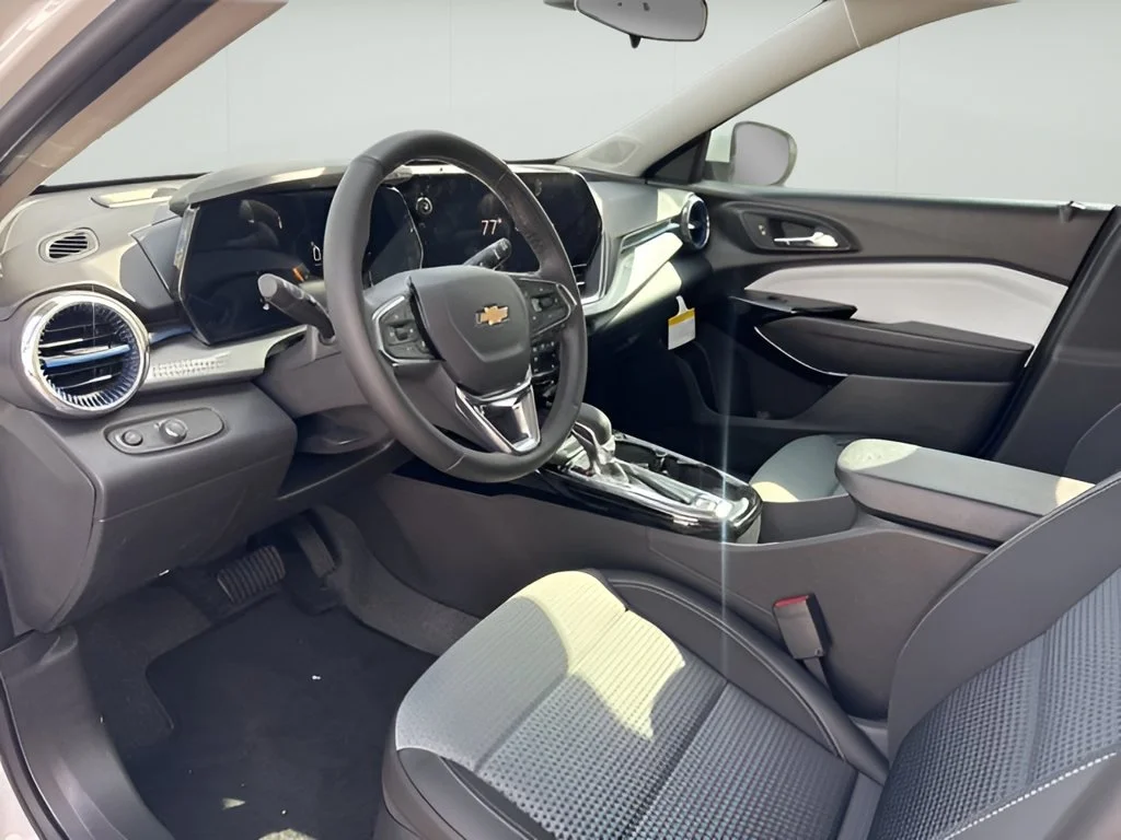 New 2026 Summit White Chevrolet LT image 8
