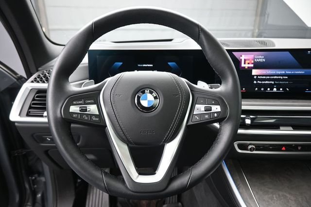 Used 2025 Gray BMW sDrive40i image 28