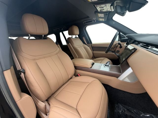 New 2026 Santorini Black Land Rover SE image 16