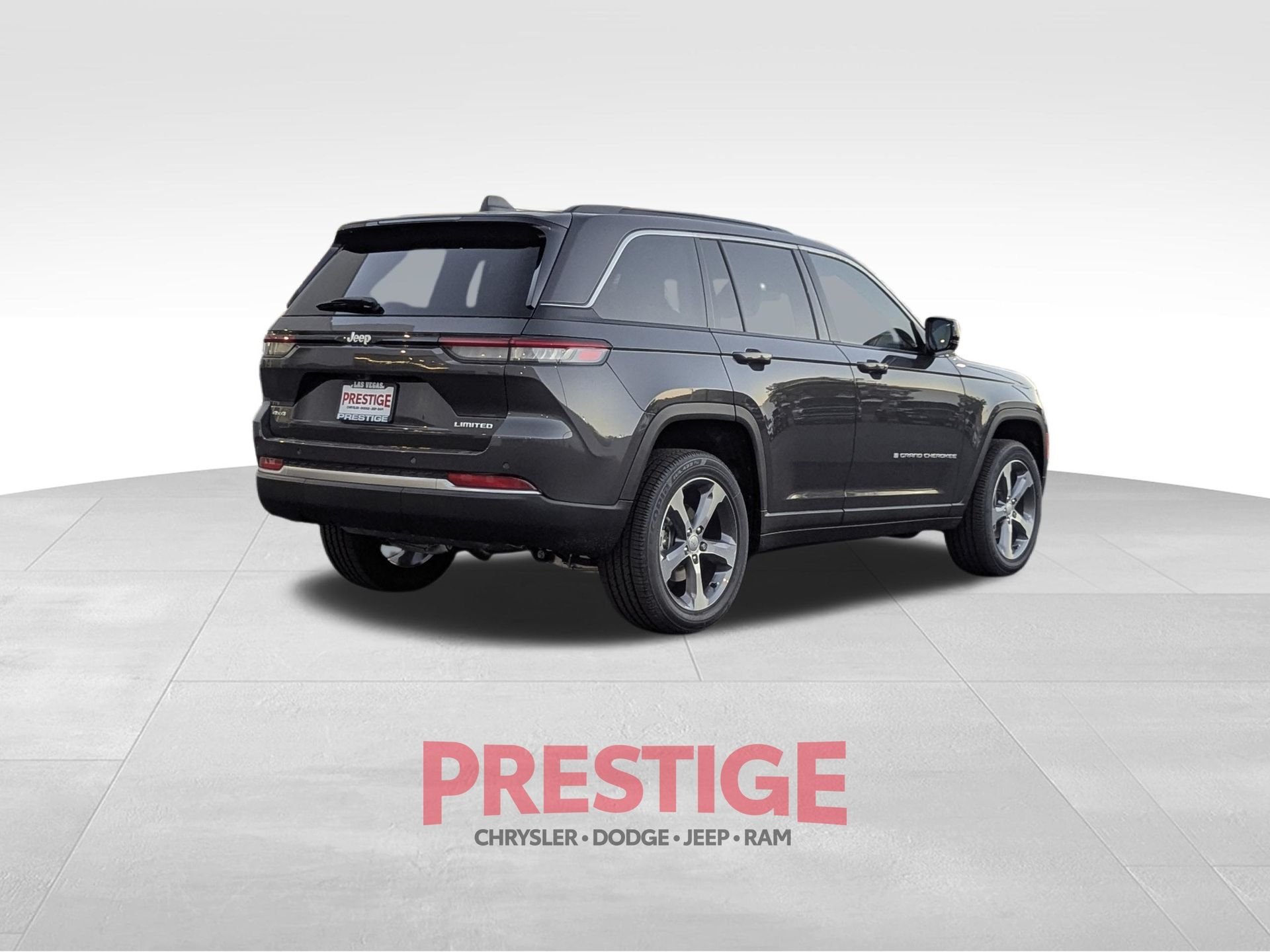New 2026 Baltic Gray Metallic Clear-Coat Exterior Paint Jeep Limited image 5