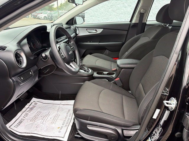 Used 2022 Aurora Black Kia LXS image 14
