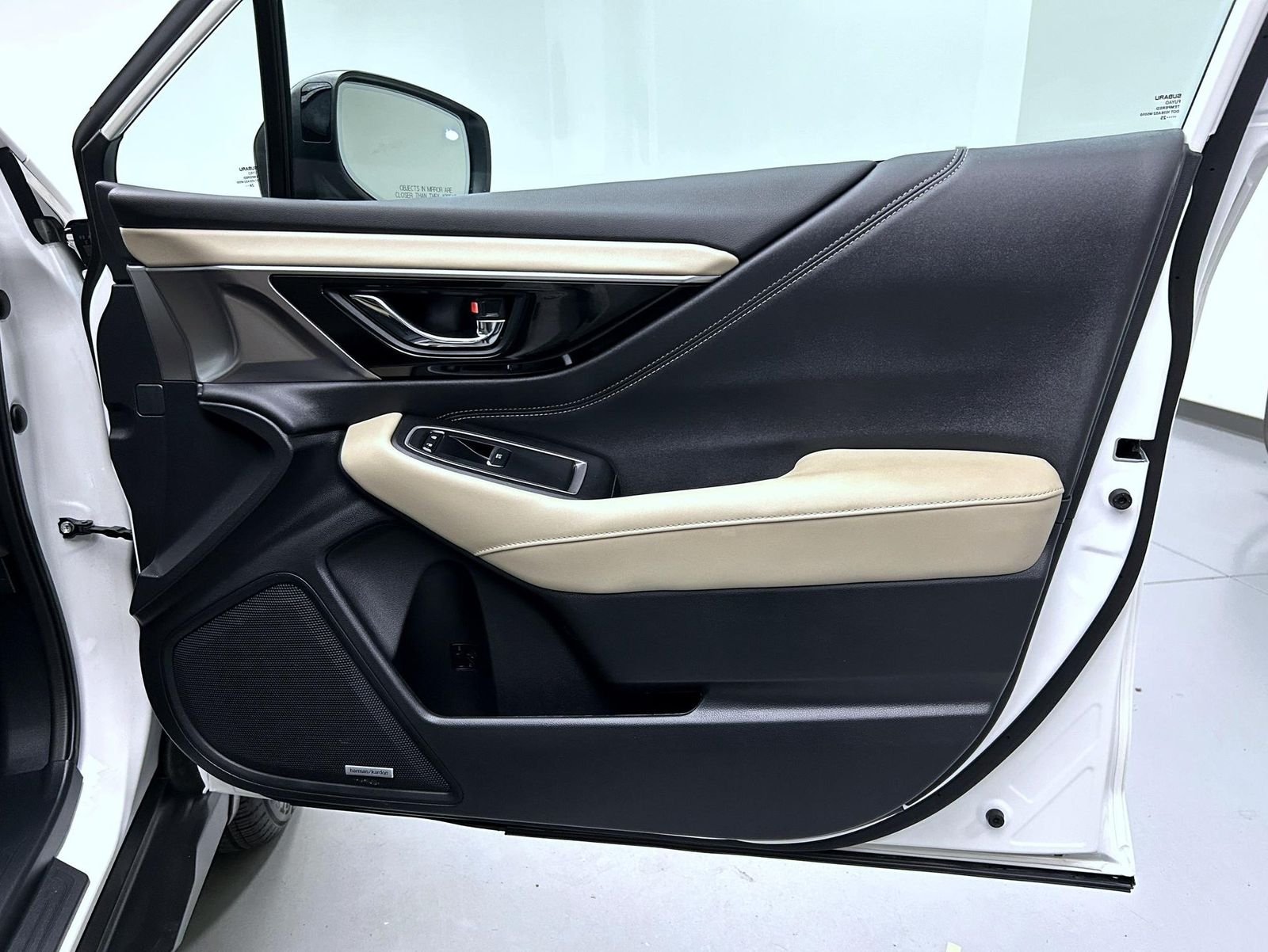 Used 2025 White Subaru Limited image 16