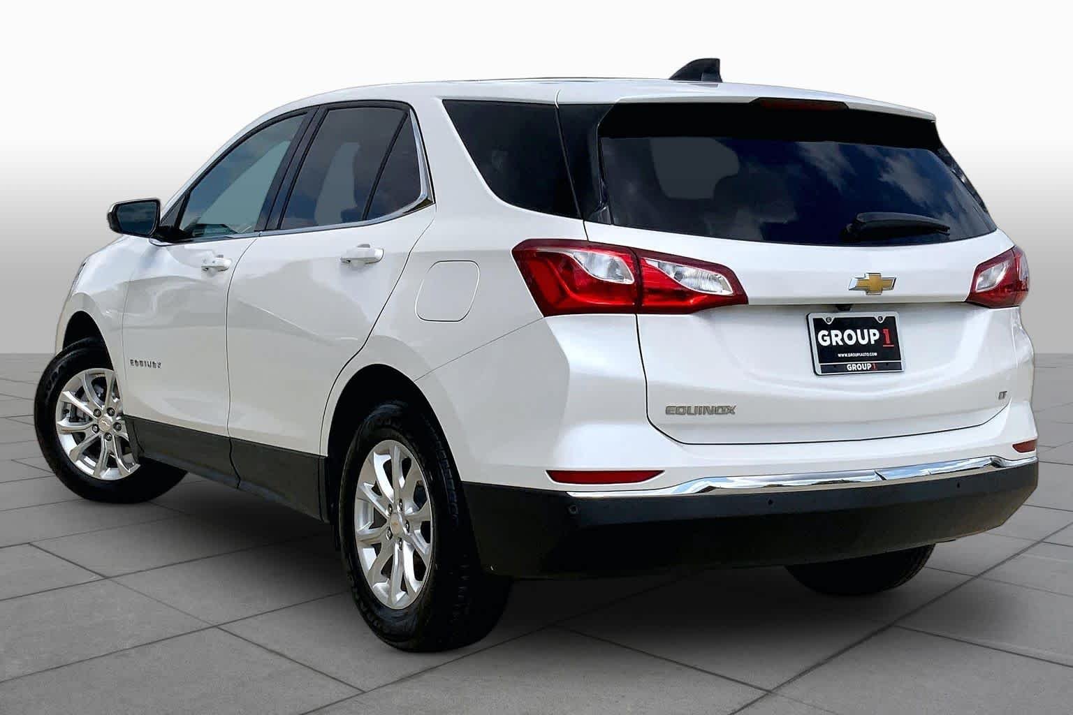 Used 2020 Iridescent Pearl Tricoat Chevrolet LT image 12