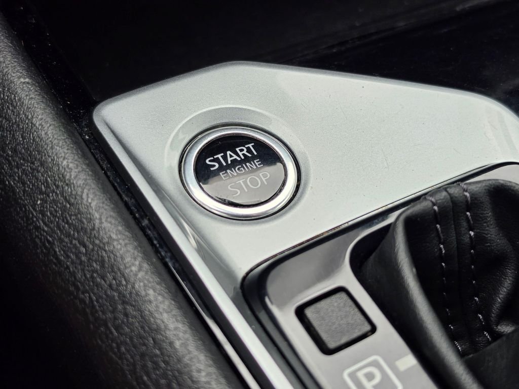 Used 2024 Brilliant Silver Metallic Nissan 2.5 SV image 32