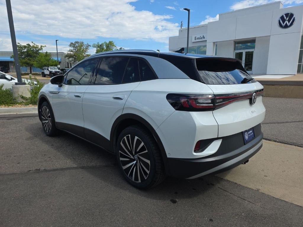Certified Used 2023 Opal White Pearl Volkswagen Pro S Plus image 4