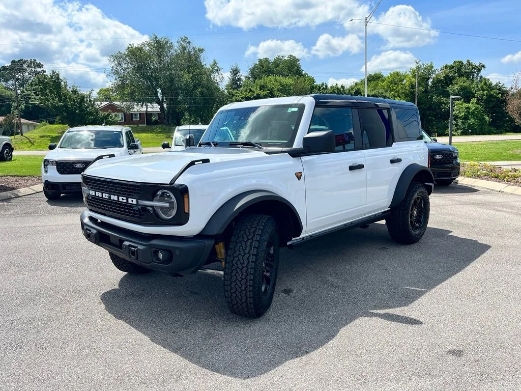 New 2026 White Ford Badlands image 3