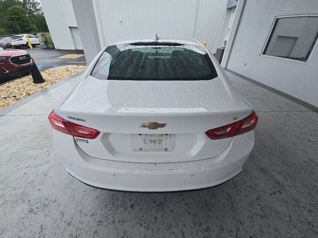 Used 2024 Summit White Chevrolet 1LT image 15