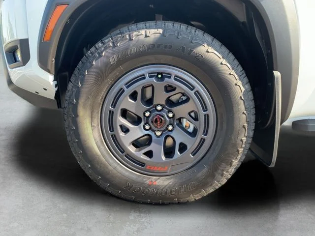 2026 Nissan Frontier PRO-4X - Photo 10