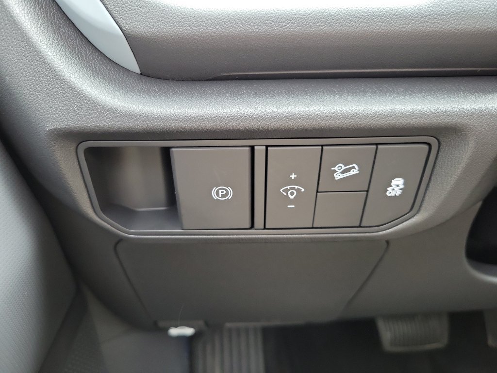 New 2027 Snow White Pearl Kia S image 22